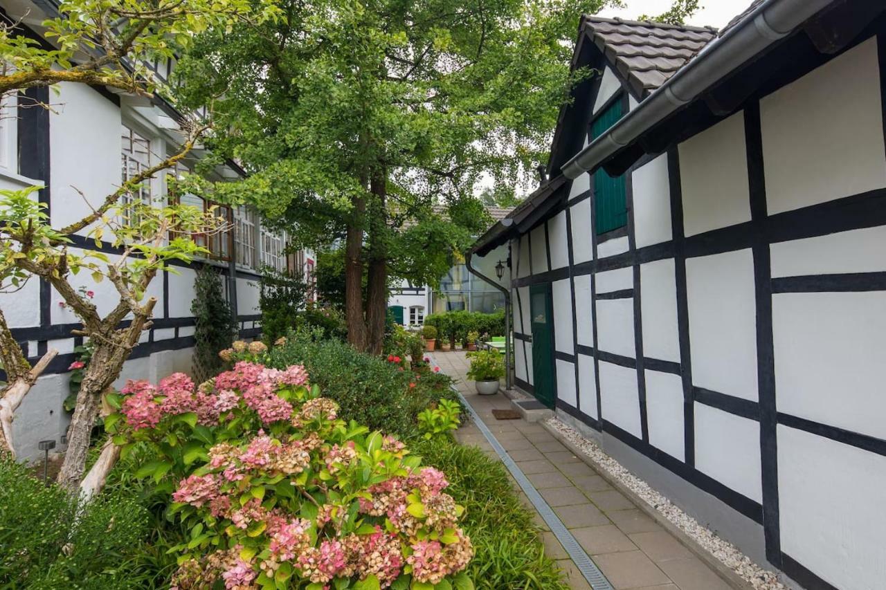 Ferienhaus Im Fachwerkhof 'Haus In Bewegung' Seelscheid Екстериор снимка